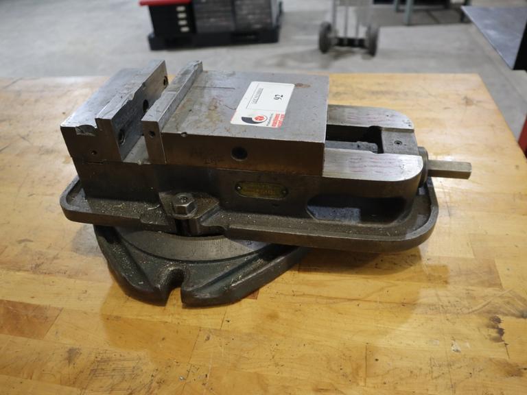 Muggli Mfg 6" Machine Vise with Hard Jaws, Swivel Base and Handle