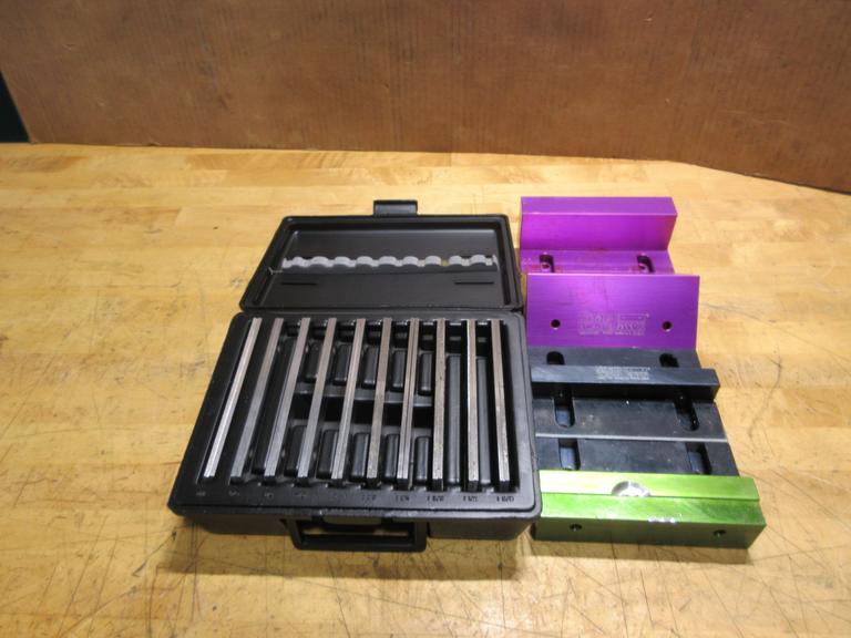 6" Parallel Set & Assorted 6" Aluminum Snap Jaws