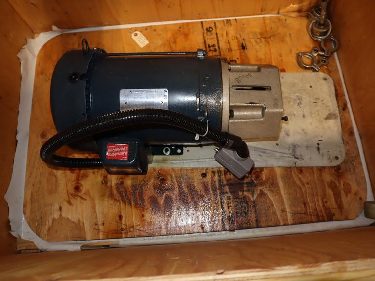 Marathon Electric Globetrotter 7.5HP 1770RPM 3PH MOTOR GT1216 Mounted on Aluminum Plate