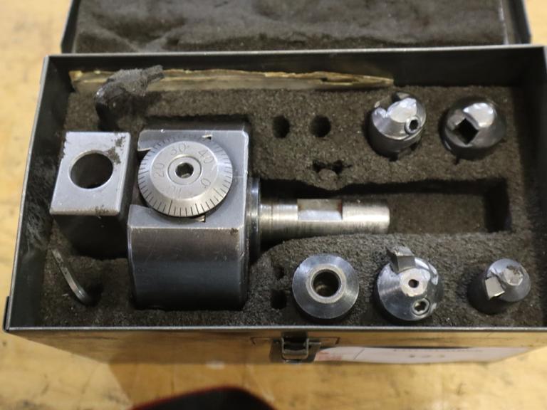 Bridgeport Offset Boring Head in Metal Case