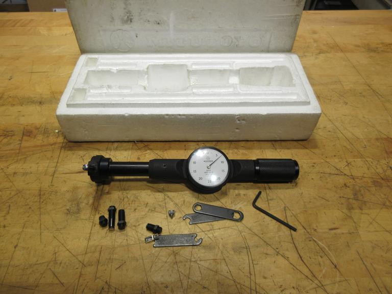 Mitutoyo Dial Bore Gage 1.975"- 3.075" .0005"