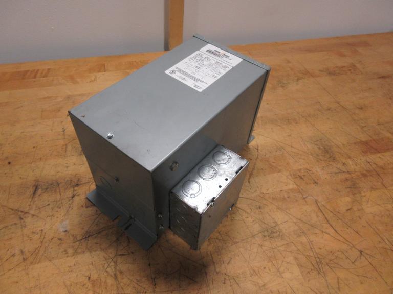 Federal Pacific - Buck Boost Auto Transformer - 120/240x12/24