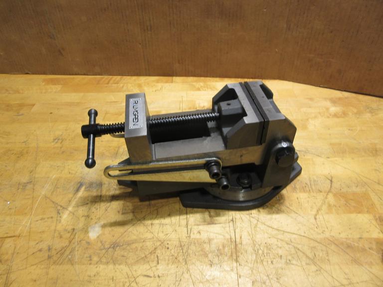 Palmgren 4" Angle Vise w/ Swivel Base