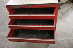 Stack-On Portable Tool Cabinet