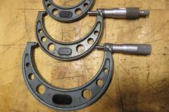 Mitutoyo Micrometers 2"-3", 3"-4", 4"-5" & 1"-2" Blade Micrometer