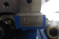 Kurt DX6 6" Machine Vise, Steel Jaws, Handle