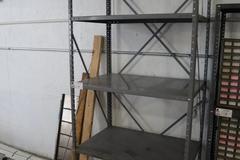 Adjustable Shelving, 5 Shelves