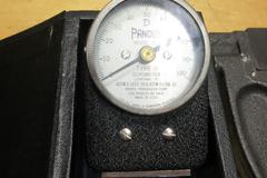 Chamfer Gage, Pandux Durometer Type "D", Doall 4-5/16" - 4-9/16" Snap Gage, Threaded Locating Pins