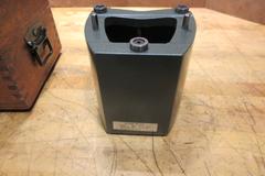 Mitutoyo 6" Riser Block In Case