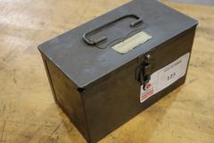 Bridgeport Offset Boring Head in Metal Case