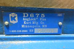 Kurt D675 6" Machine Vise with Swivel Base, Steel Jaws and Handle