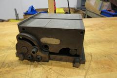 Magnetic Sine Chuck - Manual Fine Pull - 6"x6" Table