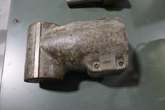 Assorted R8 Facemill & Arbors, Plus Bridgeport 90 Deg Right Angle Milling Head
