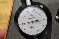 Mitutoyo 526-122 Small Hole Dial Bore Gauge .30" - .40" Range