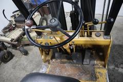 Hyster S30XL Forklift Truck, 3350 lb Capacity, Propane, Triple Mast, Side Shift, 42" Forks