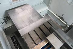 Milltronics VM20A (VM4020) CNC Vertical Machining Center, Centurion 8200 CNC Control, Renishaw Probing System, 20 ATC, Chip Auger