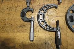 Mitutoyo Micrometers - 0"-1", 2"-3", 3"-4", 4"-5", 5"-6", 6"-7"