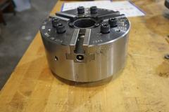 MMK 8.25" 3-Jaw Hydraulic Chuck, 1.5" Hole 