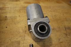 Gem Power Right Angle Milling Head for R8 Taper Vertical Mills