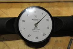 Mitutoyo Dial Bore Gage 1.975"- 3.075" .0005"