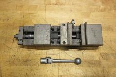 Kurt DL-400C 4" Double Lock Machine Vise W/ Handle