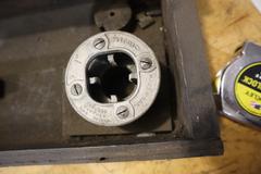 Rigid Hand Pipe Threader with Dies and Wood Case