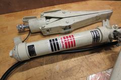 Ram-Pac HP-55 10,000 PSI Hydraulic Hand Pump and Spreader Attachment