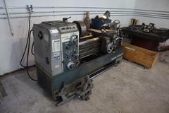 Howa Sangyo 1000 16" x 40" Engine Lathe, 12" Chuck, Tailstock