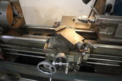 Howa Sangyo 1000 16" x 40" Engine Lathe, 12" Chuck, Tailstock