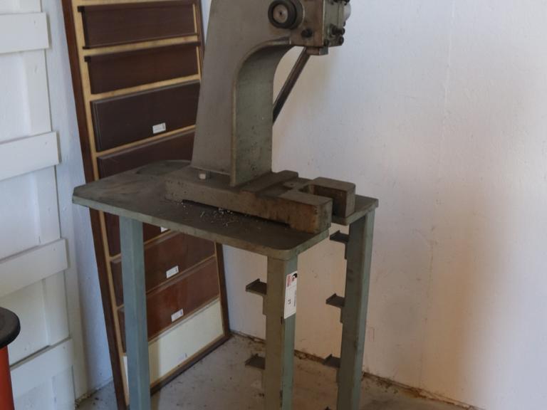 Arbor Press with Steel Stand, 6.5" Throat, 11.5" Stroke