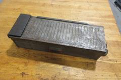 E-L-Essley Manual Magnetic Chuck, 6" x 18" Coarse Pull