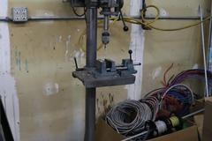 Clausing Model 1677 15" Floor Model Drill Press, 5-Speeds, Hand Quill Feed, Drill Vise, Keyless Chuck - Single Phase