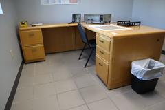 Wood Desk with Return and 5 Drawers