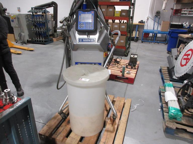 Graco Invisipac HM25 Tankless Bulk Hot Melt System - Portable