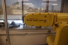 Fanuc Robot LR Mate 200iB/HP Robotic Arm, Fanuc R-J3iB Mate System, Remote Teach Pendant, Enclosure