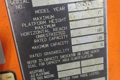 JLG E300AJ 30' Electric Articulating Boom Lift, 48V, 500 lb Capacity