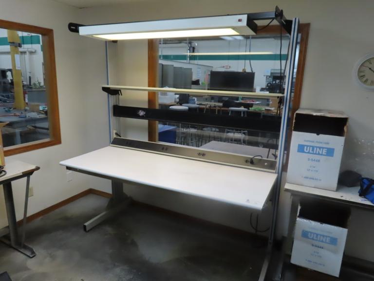 Adjustable Work Bench and Light w Power Strip