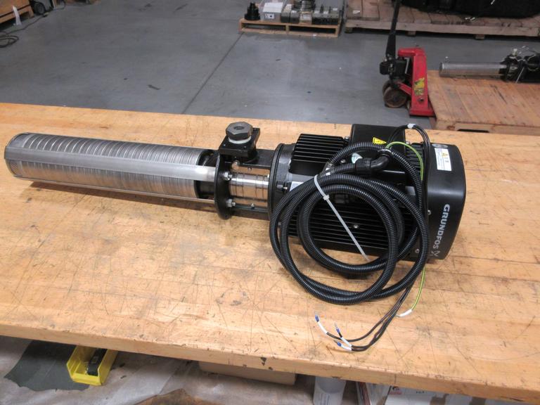  Grundfos MG100LC2-2828FT130-H3, Makino A51 HP Coolant Pump, 500 PSI Max, ***New Never Hooked Up***