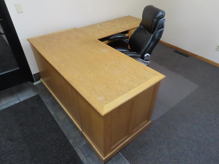 Machines Used | Wood L-Shaped Office Desk with Chair