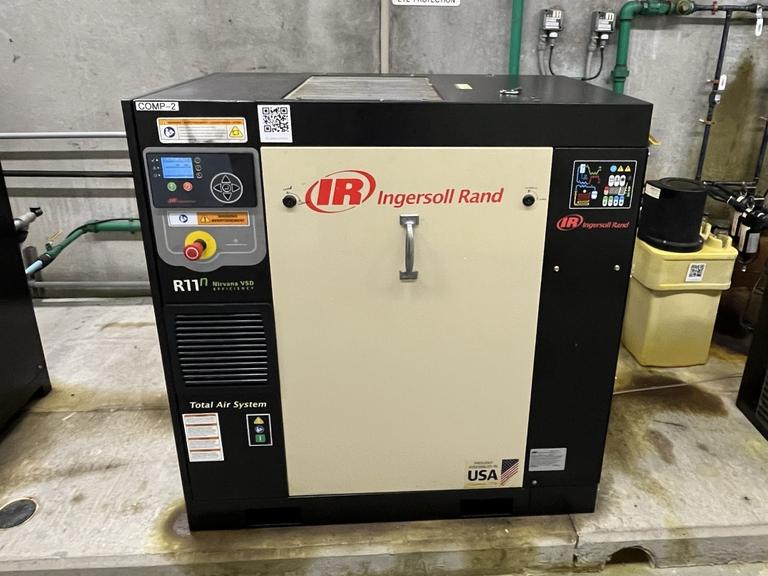 Ingersoll Rand R11n Nirvana VSD 15 HP Rotary Screw Air Compressor, Variable Speed, Total Air System with Refrigerant Air Dryer