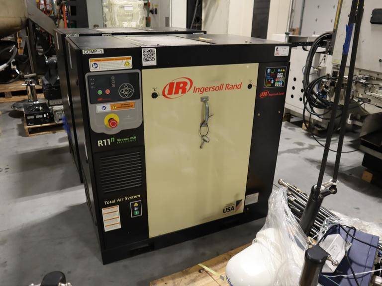 Ingersoll Rand R11n Nirvana VSD 15 HP Rotary Screw Air Compressor, Variable Speed, Total Air System with Refrigerant Air Dryer
