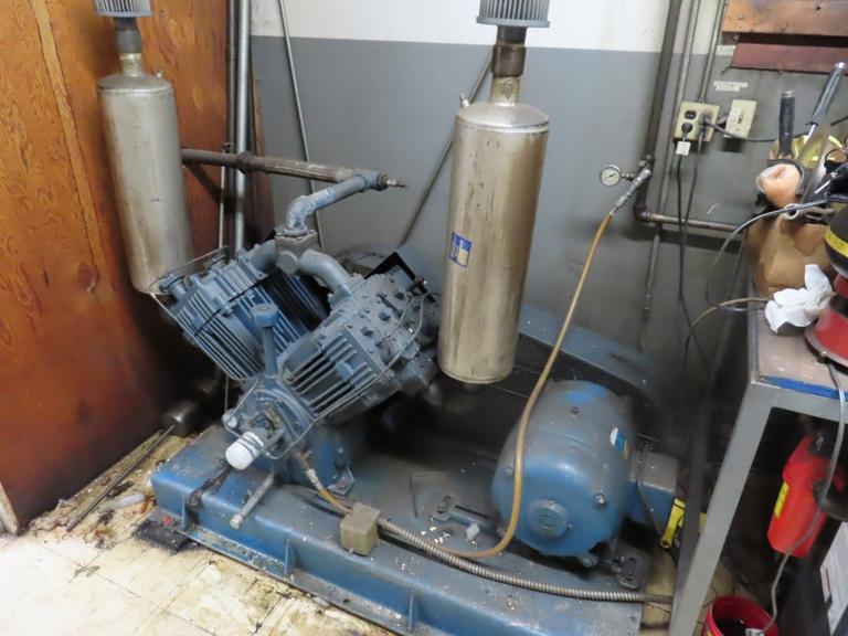 Quincy Model 5120 25 HP Piston Type Air Compressor with Air Cooler