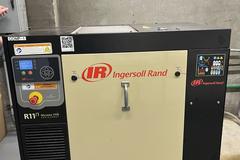 Ingersoll Rand R11n Nirvana VSD 15 HP Rotary Screw Air Compressor, Variable Speed, Total Air System with Refrigerant Air Dryer