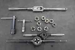 Hand Die Set with Wrench and Dies