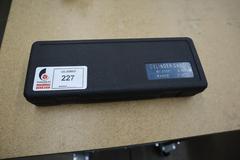 Fowler Cylinder Bore Gage 2"-6"