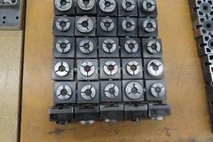 System 3R Macro Pallets w System 3R Junior Macro Chuck Adapter