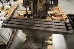 Bridgeport Series I Vertical Knee Mill, Variable Speed, 9"x42" Table, 2 HP