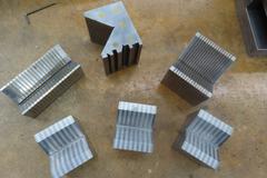 Magnetic V Blocks Assorted
