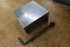 Permanent Magnetic Chuck w Handle 6" x 6"