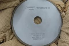 Norton 8" X 1.5." X 1" Diamond Grinding Wheel